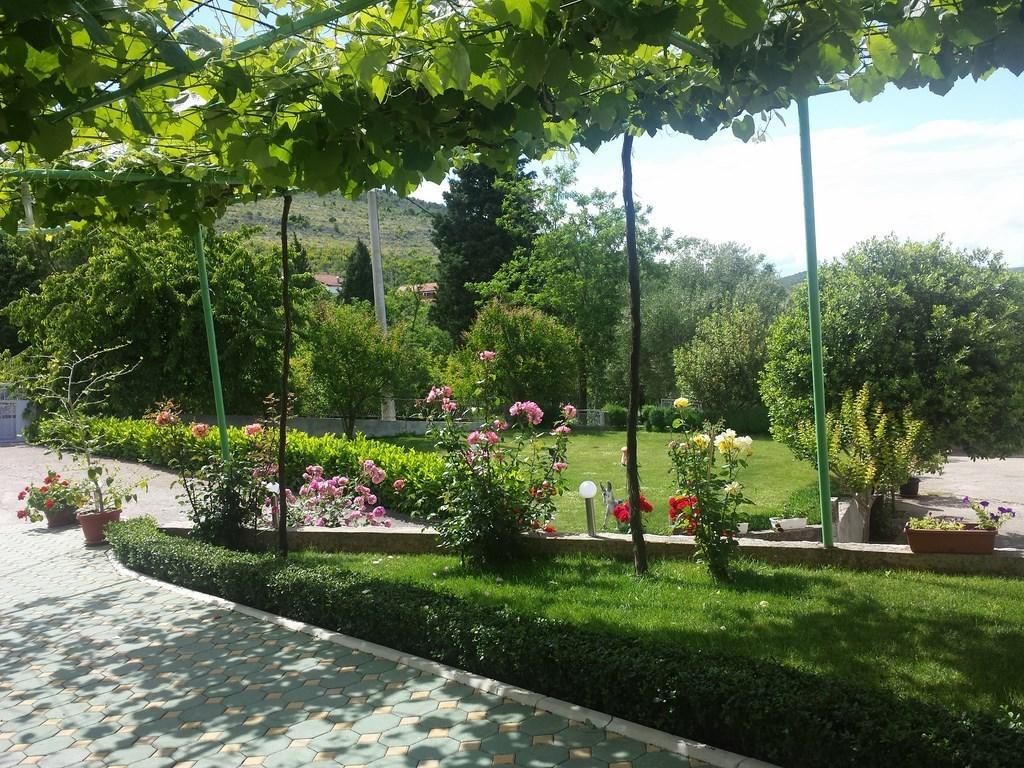 Pansion Pero Elez Medjugorje Hotel Exterior photo